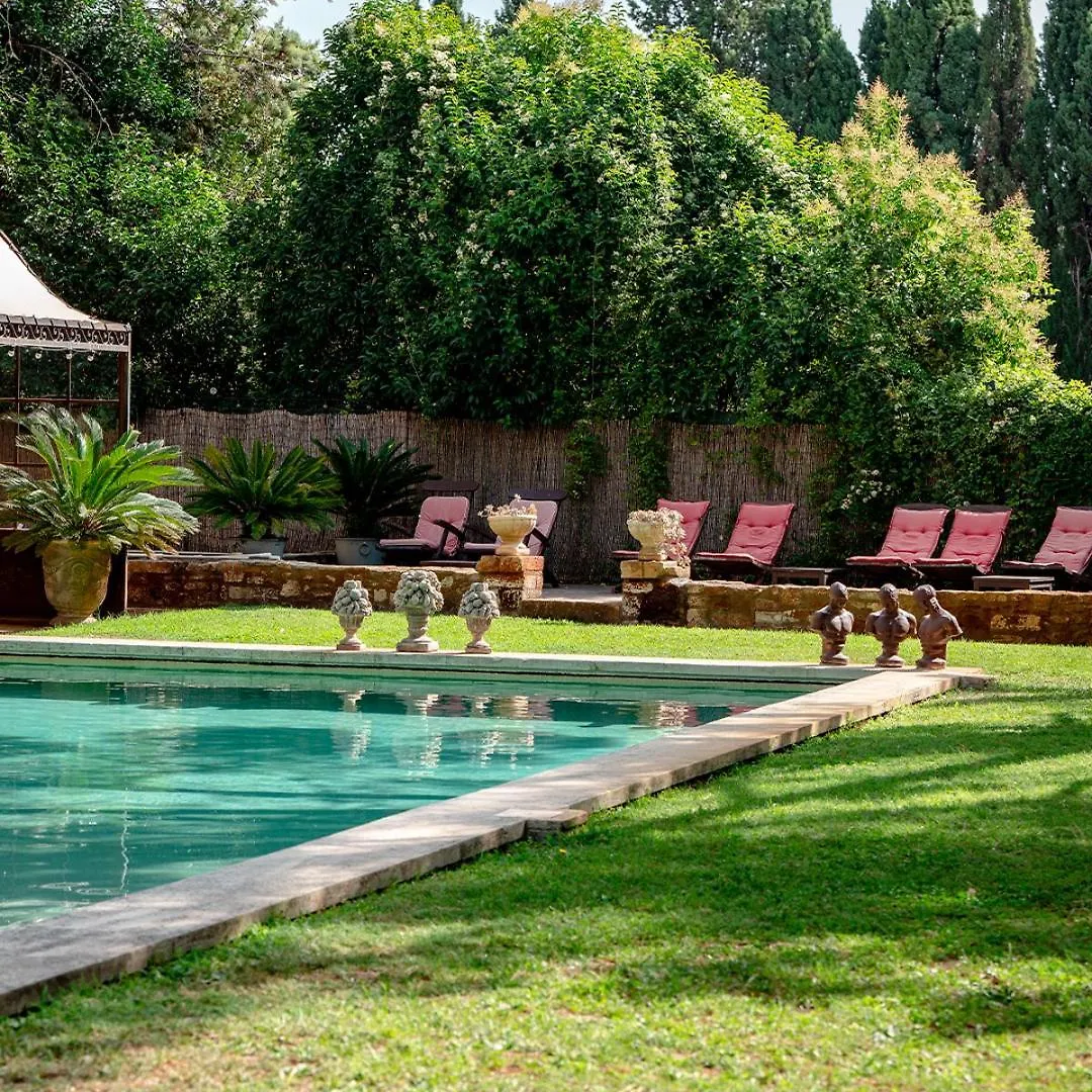 ****  Mas Des Comtes De Provence Hotel Tarascon France